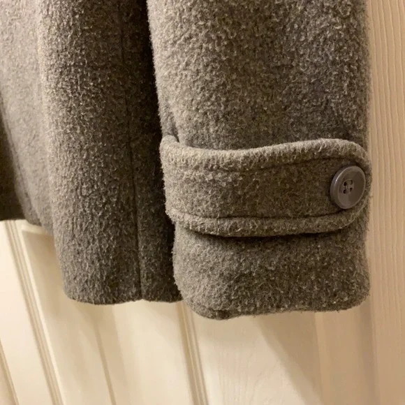 Junior’s Gray Pea Coat - Picture 5 of 12